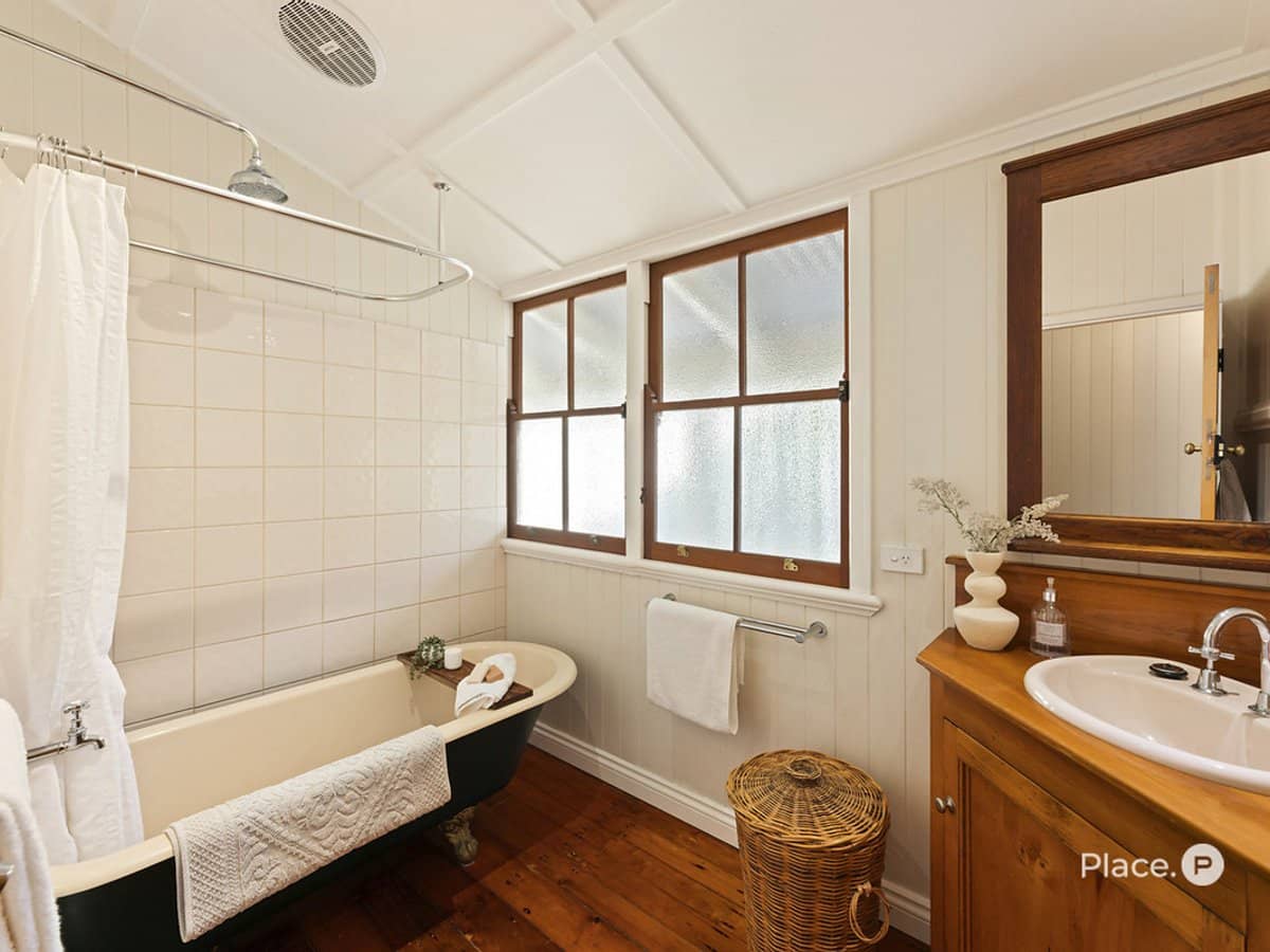 277 Chatsworth Road, Coorparoo - Thumbnail 14