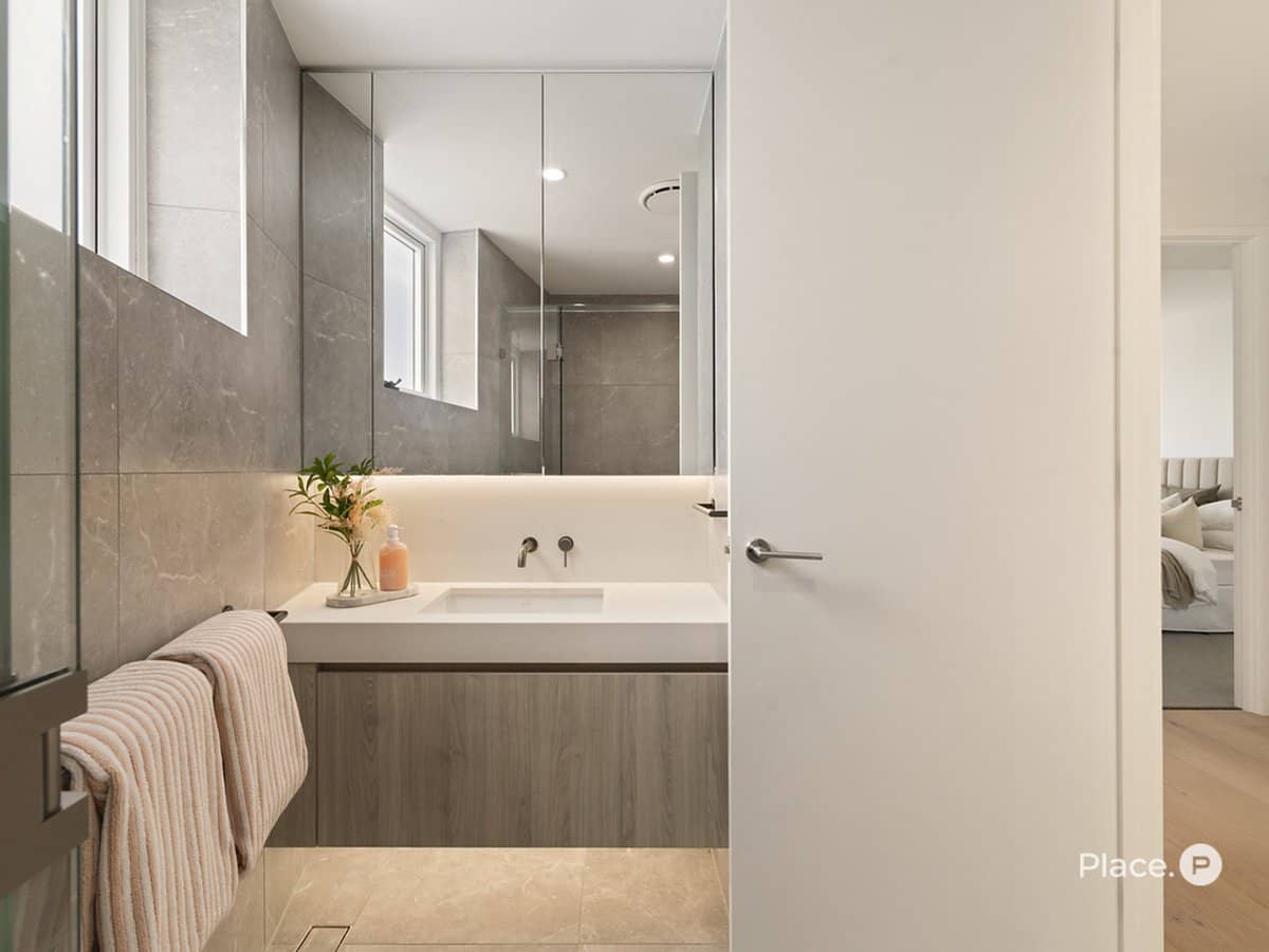 30 Arnold Street, Manly - Thumbnail 14