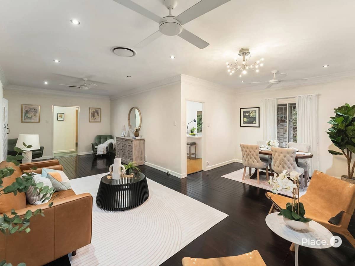 54 Octantis Street, Coorparoo - Thumbnail 6