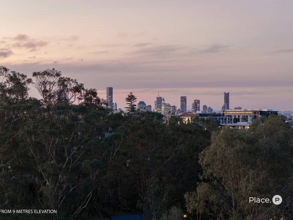 522-524 Cavendish Road, Coorparoo - Thumbnail 4