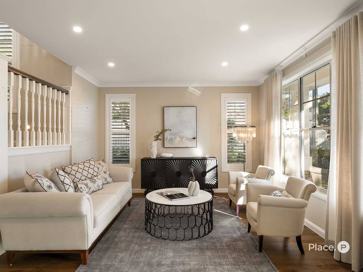 90 Overend Street, Norman Park - Thumbnail 2