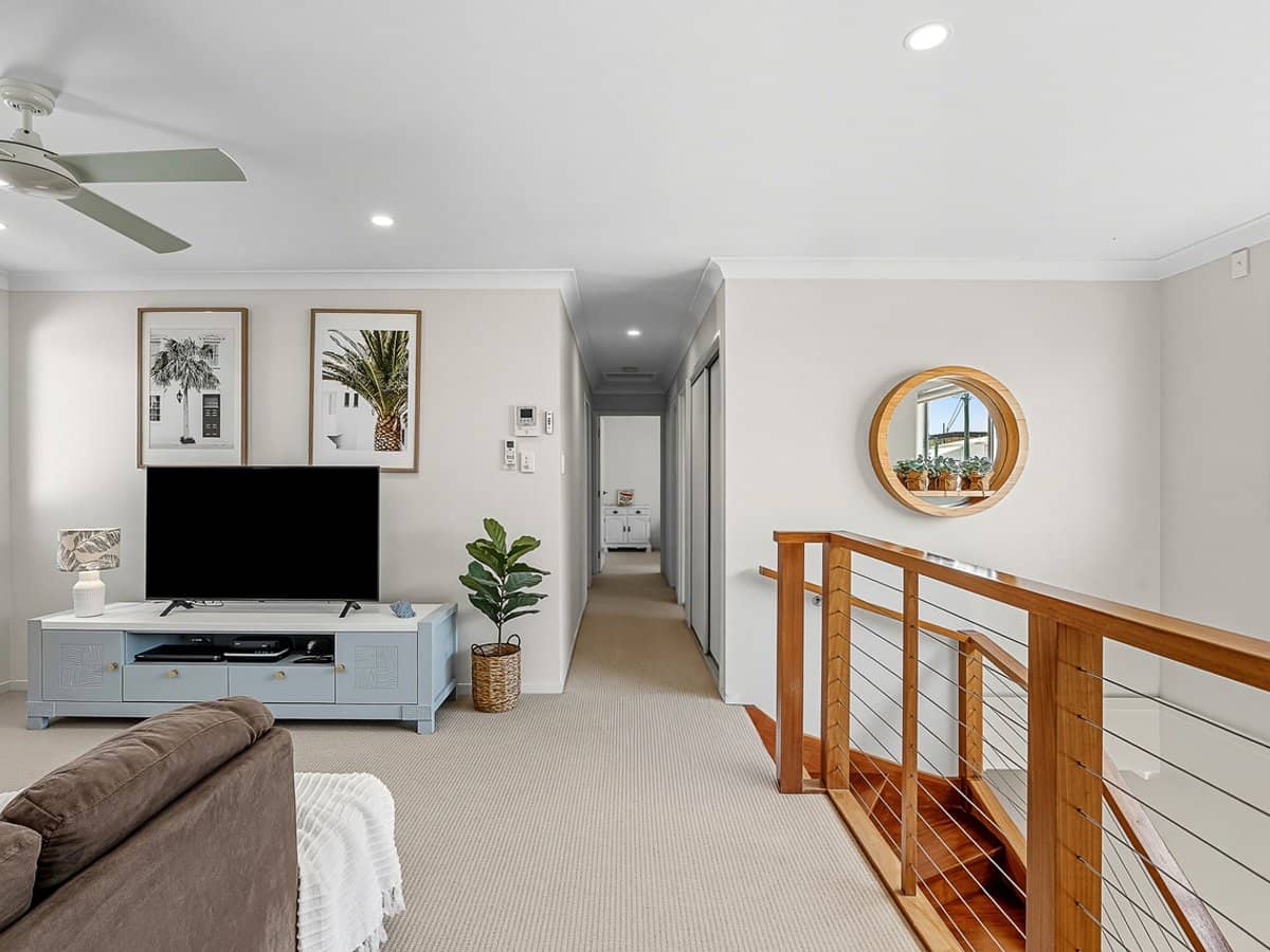 24 Petrel Avenue, MERMAID BEACH - Thumbnail 6