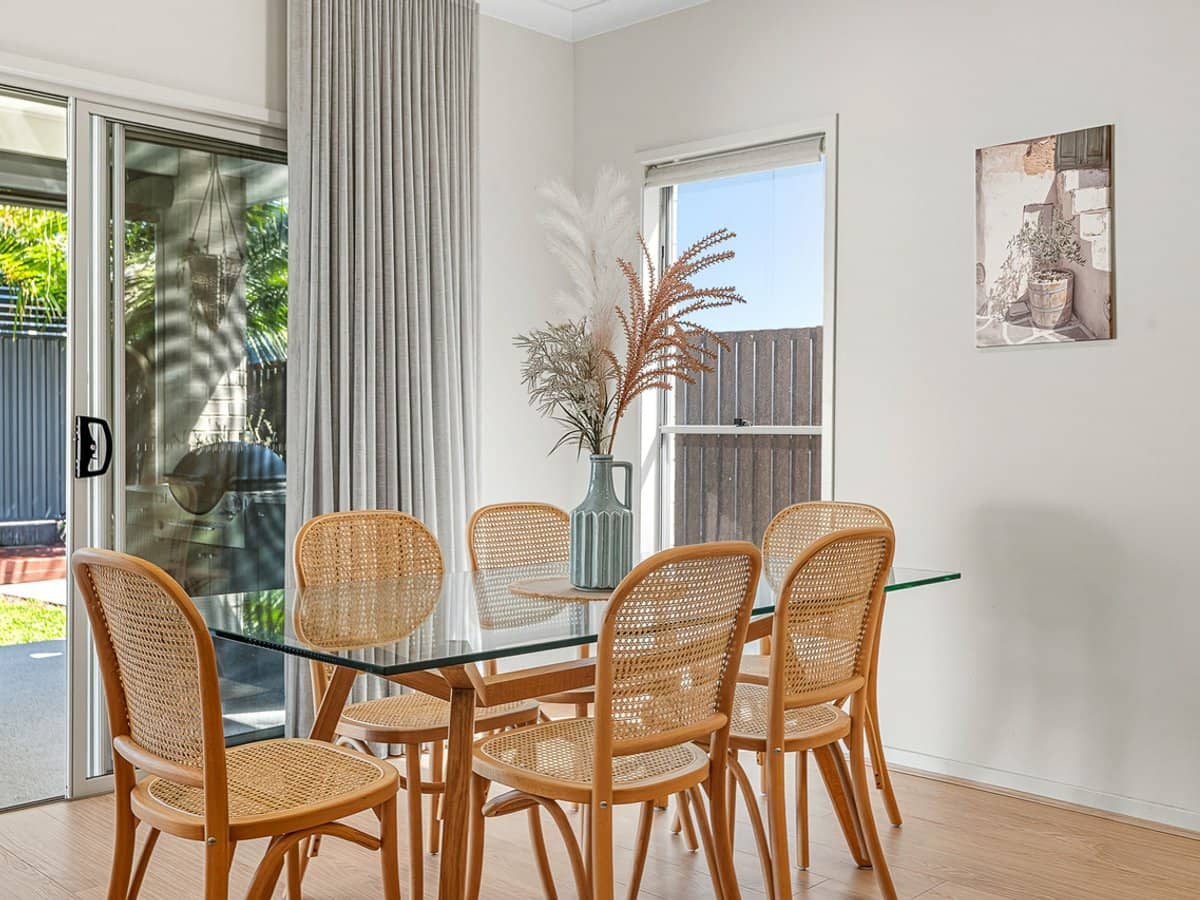 24 Petrel Avenue, MERMAID BEACH - Thumbnail 9