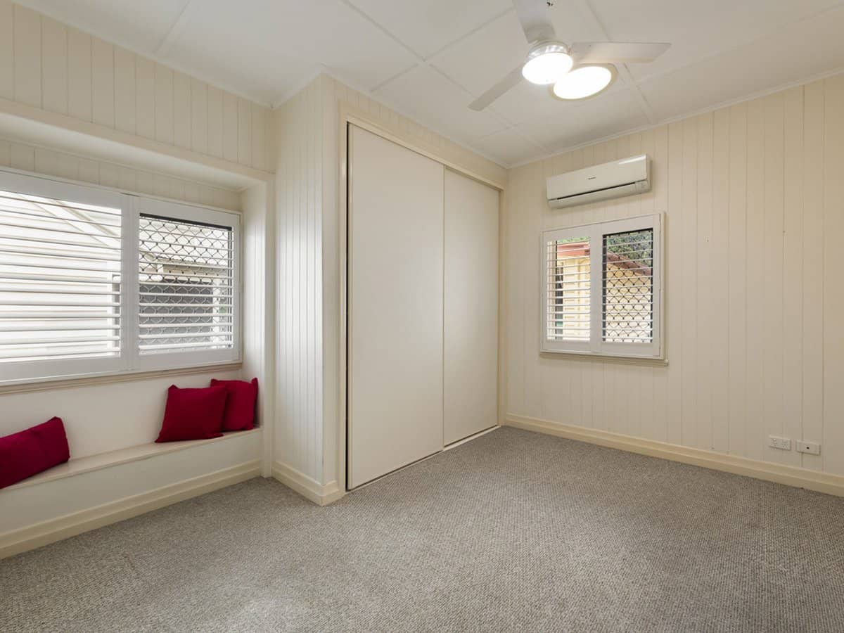 105 Stephen Street, Camp Hill - Thumbnail 11