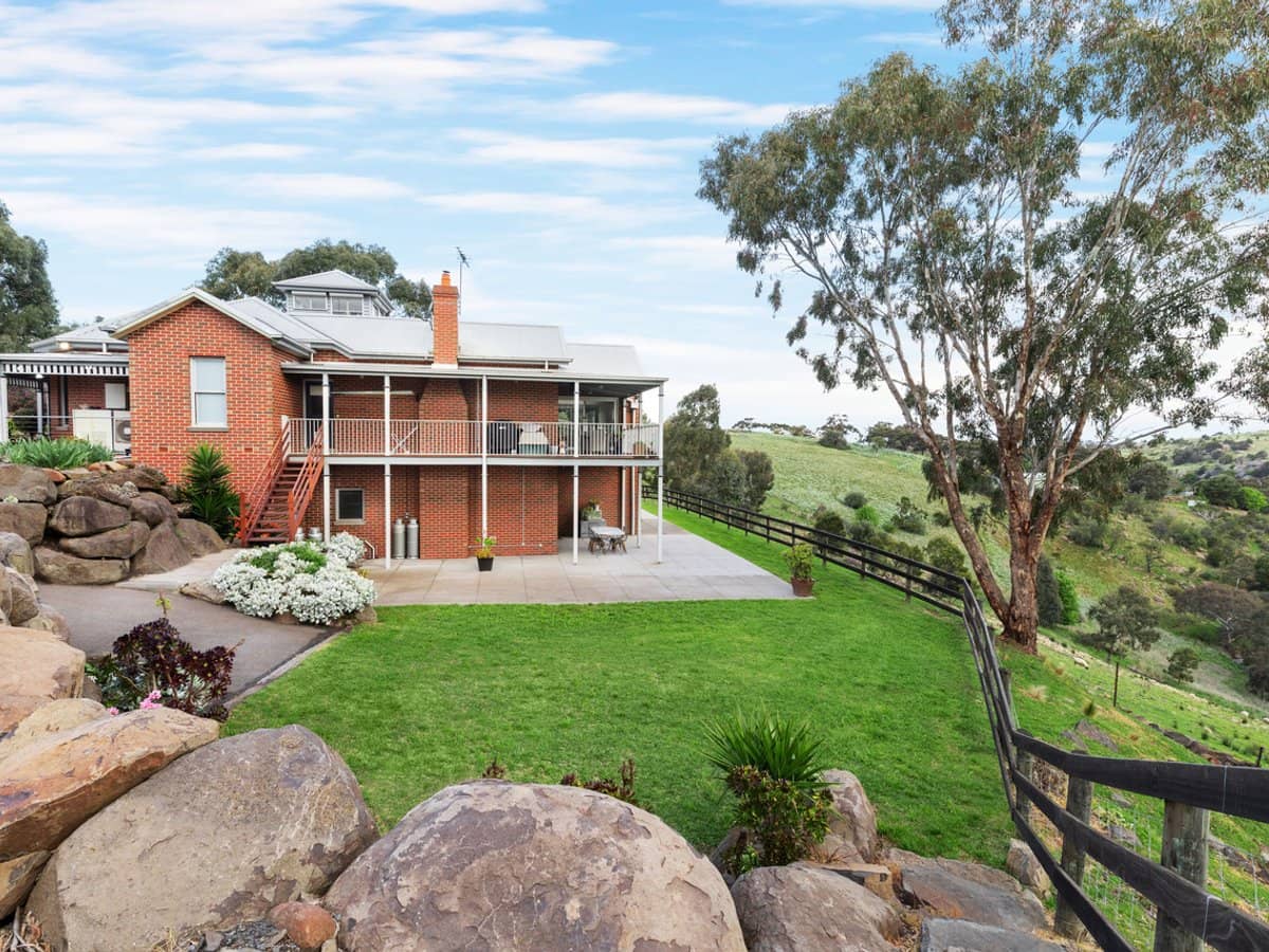 20 Creasey Court, BULLA - Thumbnail 3