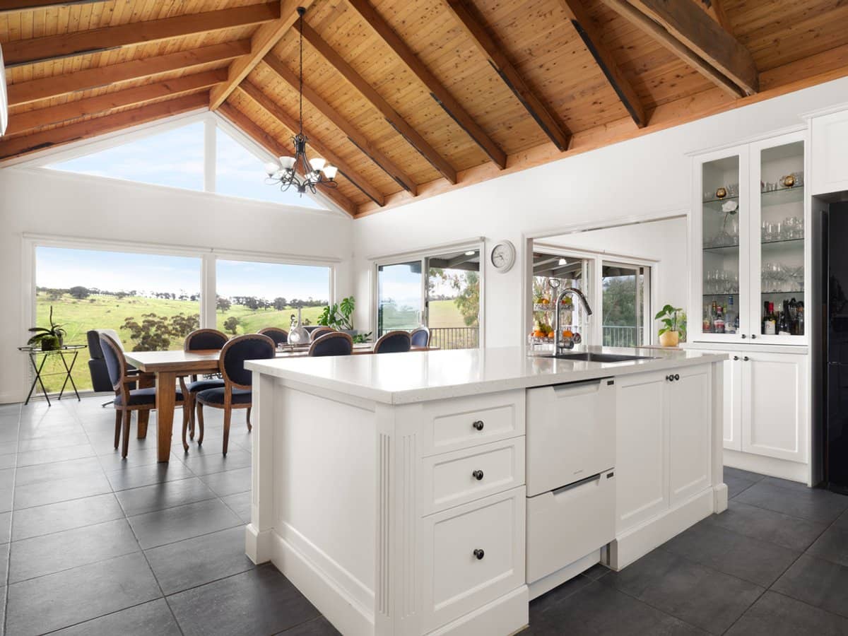 20 Creasey Court, BULLA - Thumbnail 5