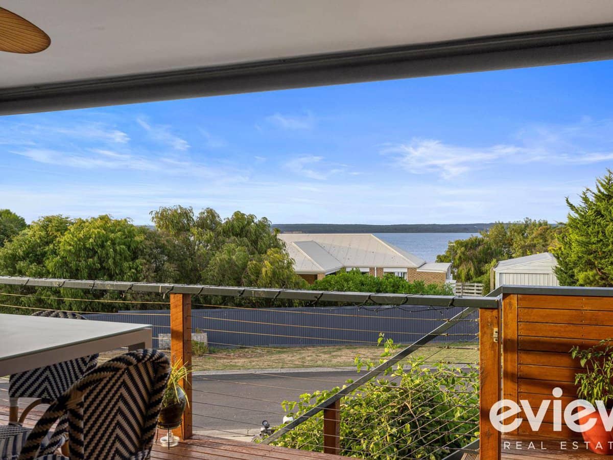 5 Wetherall Drive, CORINELLA - Thumbnail 3