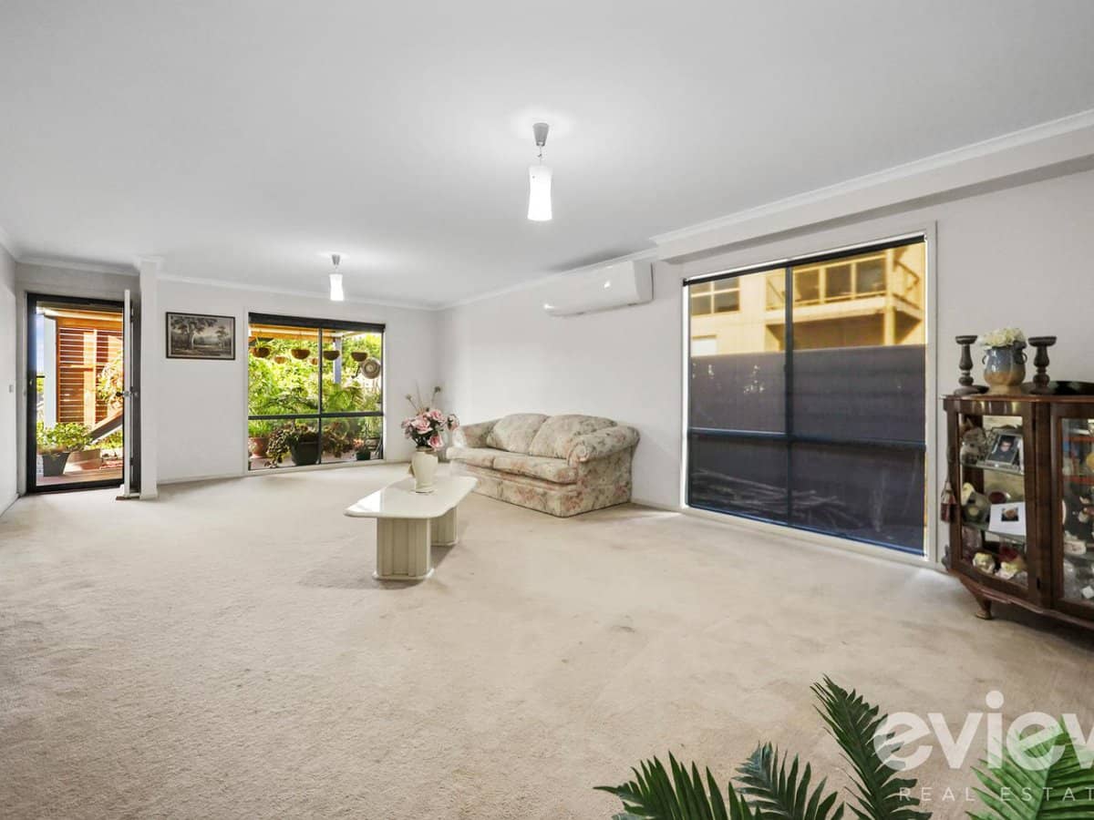 5 Wetherall Drive, CORINELLA - Thumbnail 11
