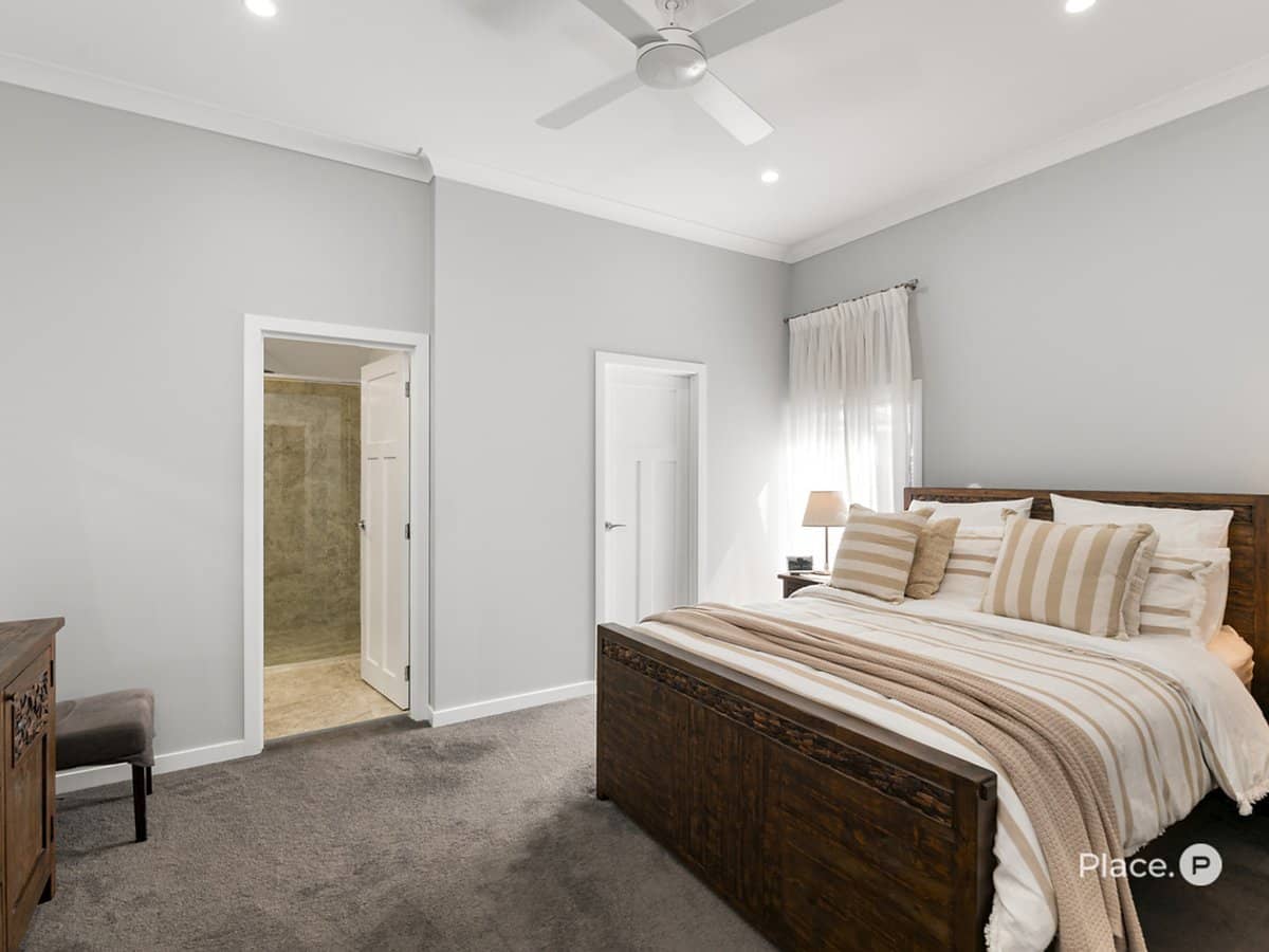 47 Brinawa Street, Camp Hill - Thumbnail 11