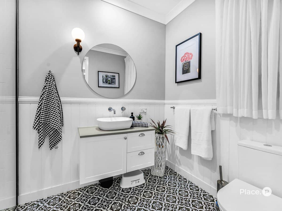 47 Brinawa Street, Camp Hill - Thumbnail 17