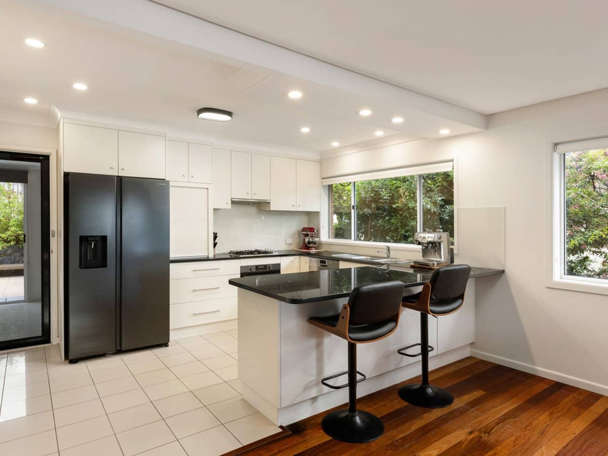 4 Ferol Street, Coorparoo - Thumbnail 3