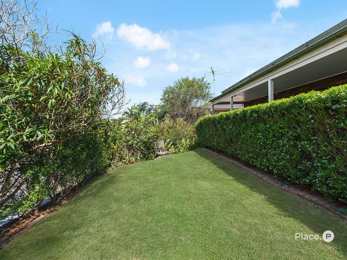 297 Gallipoli Road, Carina Heights - Thumbnail 2