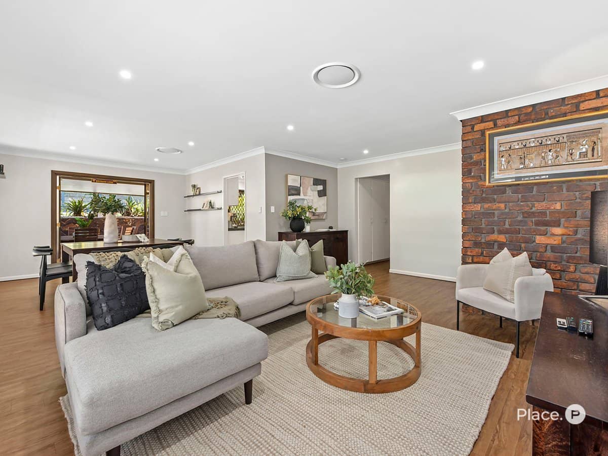 297 Gallipoli Road, Carina Heights - Thumbnail 3