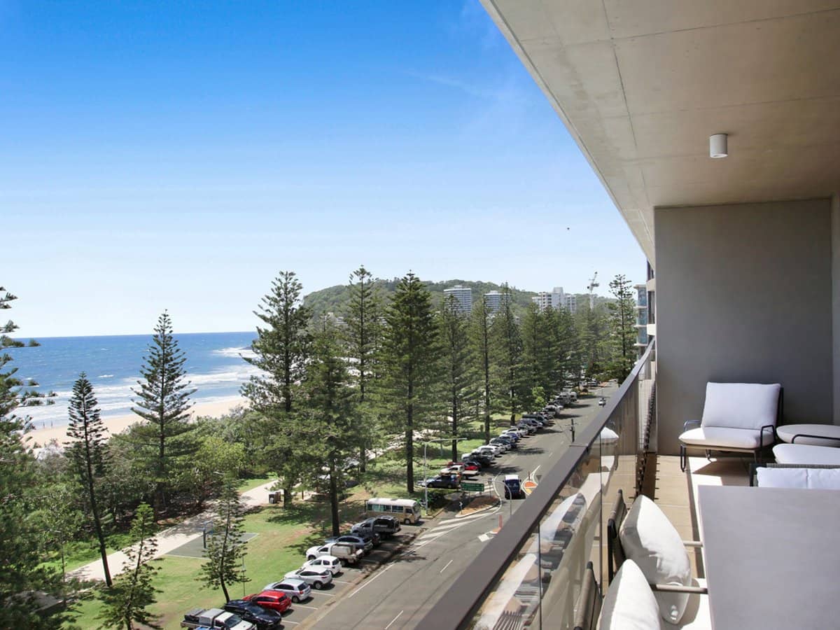 58 The Esplanade, Burleigh Heads - Thumbnail 12