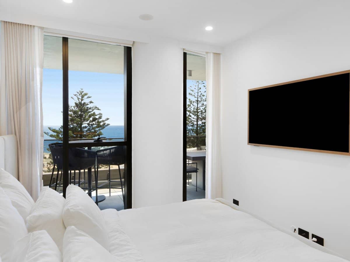 58 The Esplanade, Burleigh Heads - Thumbnail 19