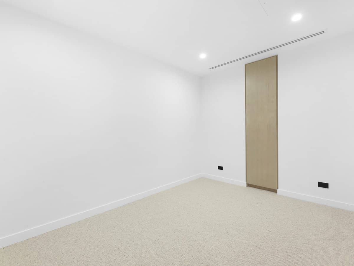 58 The Esplanade, Burleigh Heads - Thumbnail 23