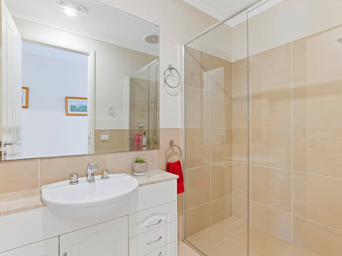 103 Silverleaves Avenue, SILVERLEAVES - Thumbnail 25