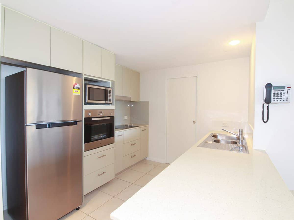 3201/2 Activa Way, HOPE ISLAND - Thumbnail 8