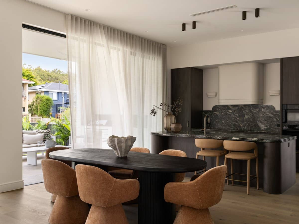 28 Pavo Street, Camp Hill - Thumbnail 11