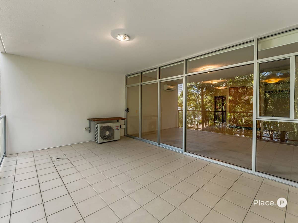 18 Ferry Lane, Bulimba - Thumbnail 9