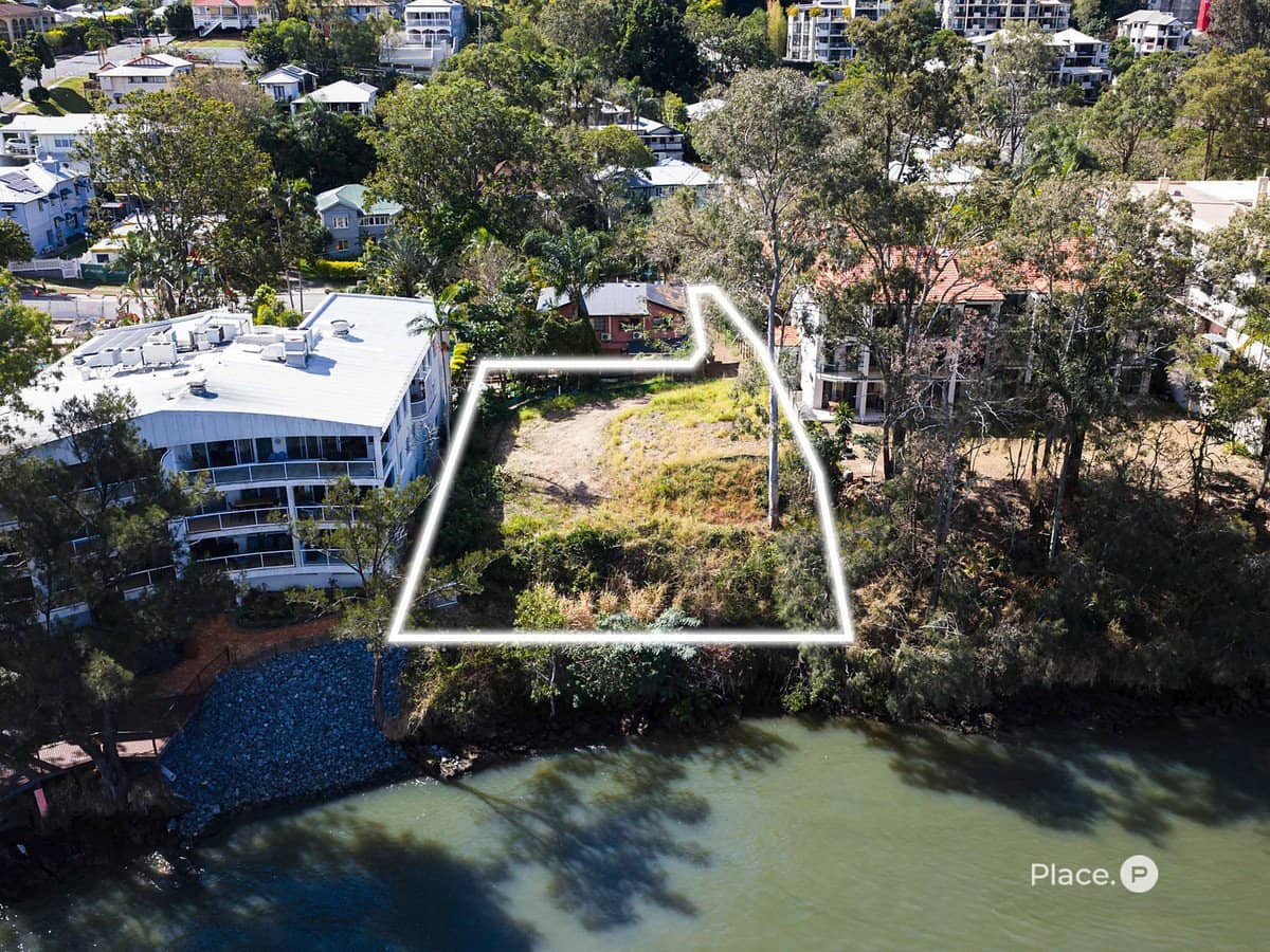 11 Dudley Street, Highgate Hill - Thumbnail 3