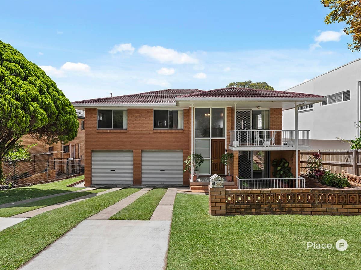 38 Ara Street, Camp Hill - Thumbnail 3