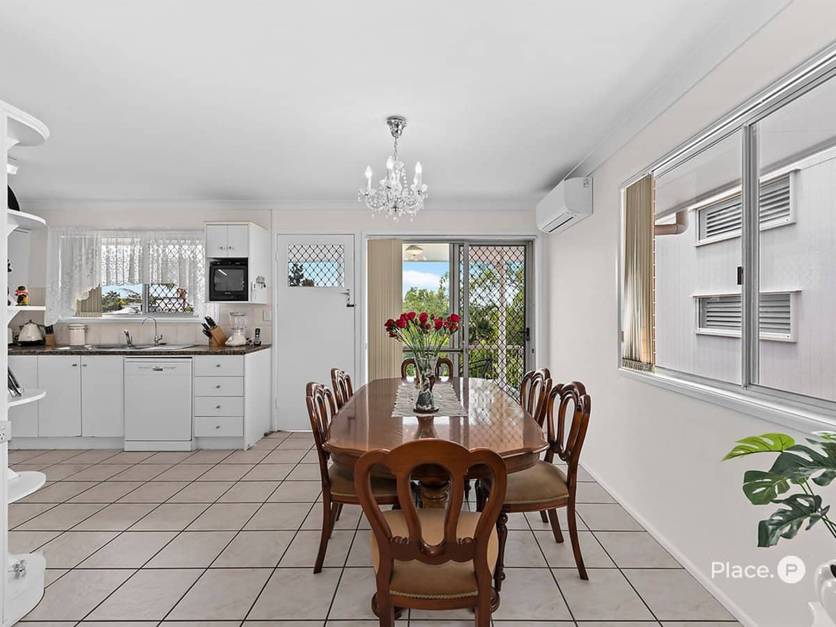 38 Ara Street, Camp Hill - Thumbnail 5