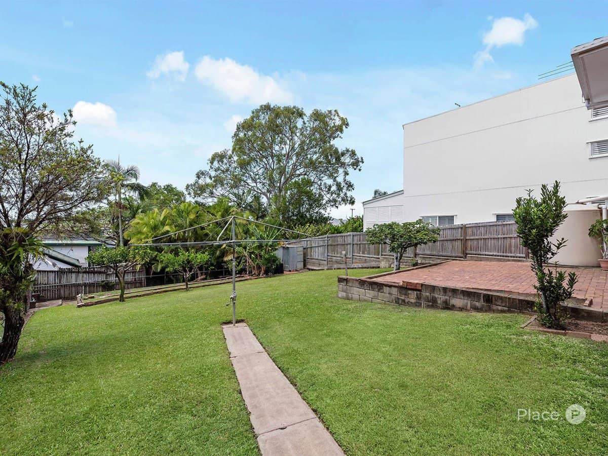 38 Ara Street, Camp Hill - Thumbnail 10
