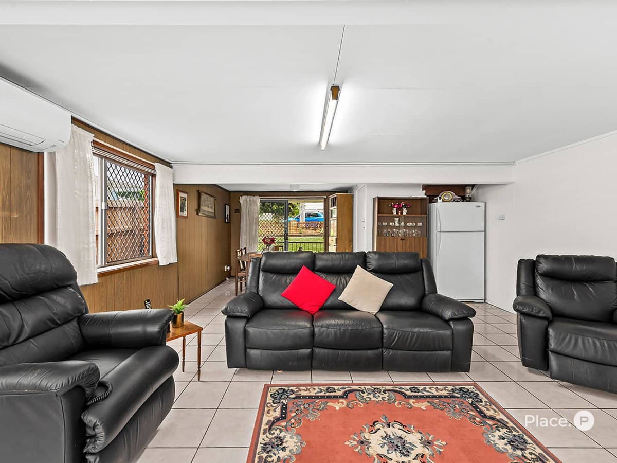 38 Ara Street, Camp Hill - Thumbnail 11