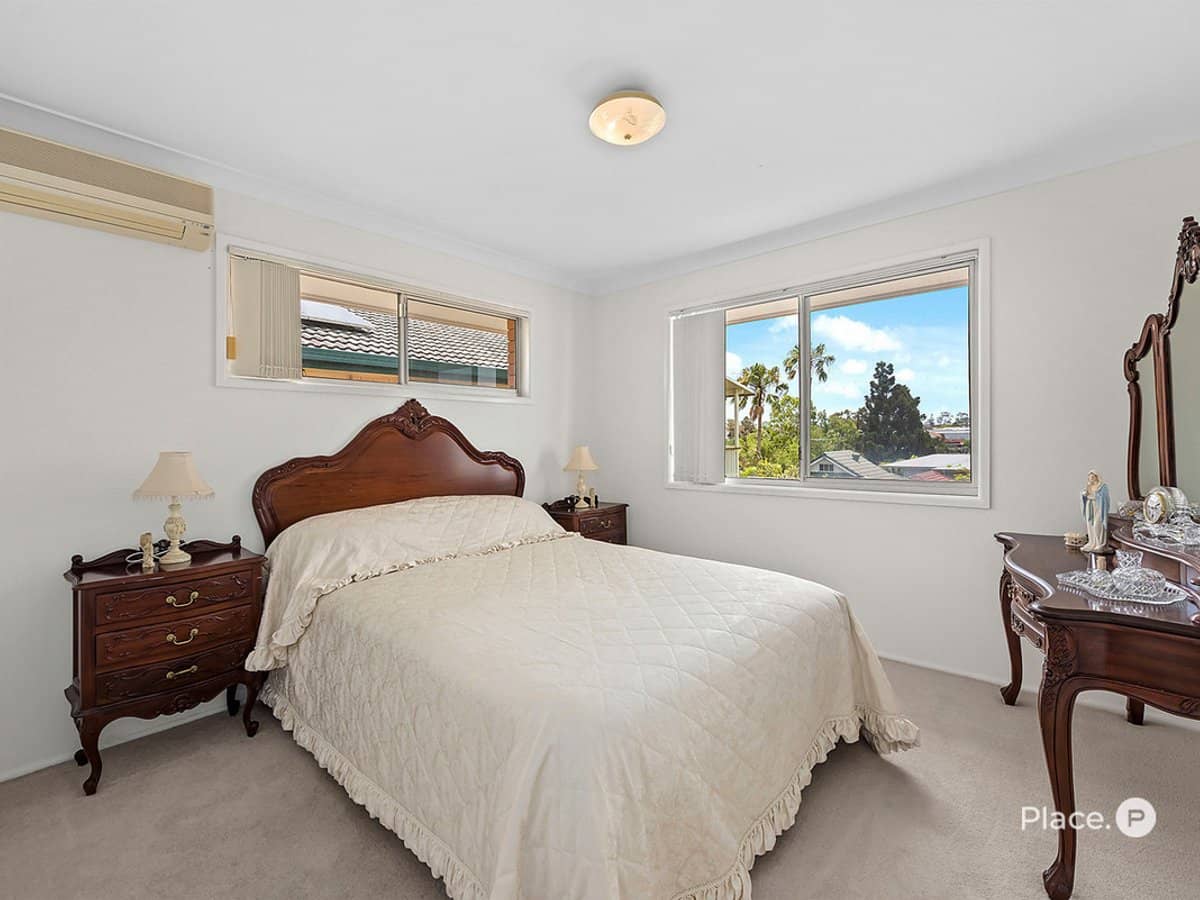 38 Ara Street, Camp Hill - Thumbnail 13