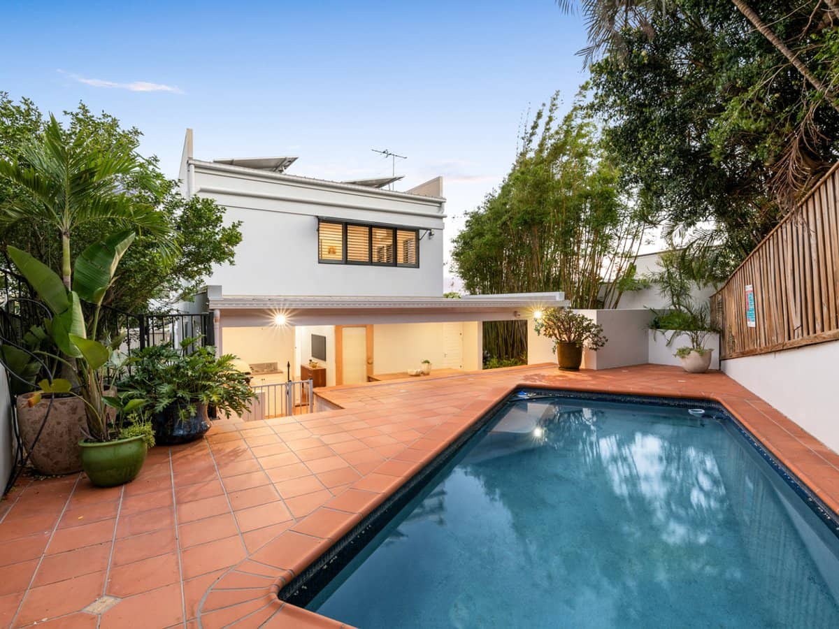 26 Byrne Parade, Balmoral - Thumbnail 2