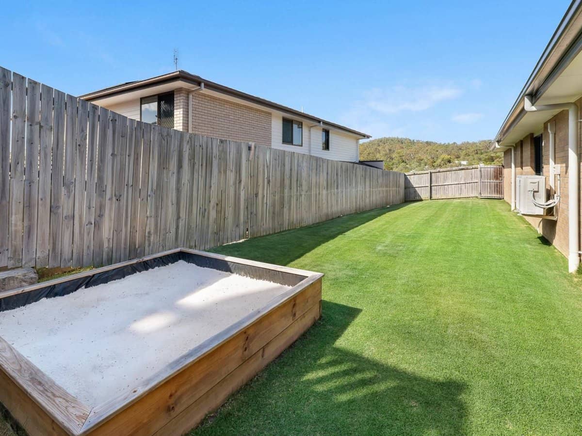 15 Allington Circuit, MAUDSLAND - Thumbnail 16