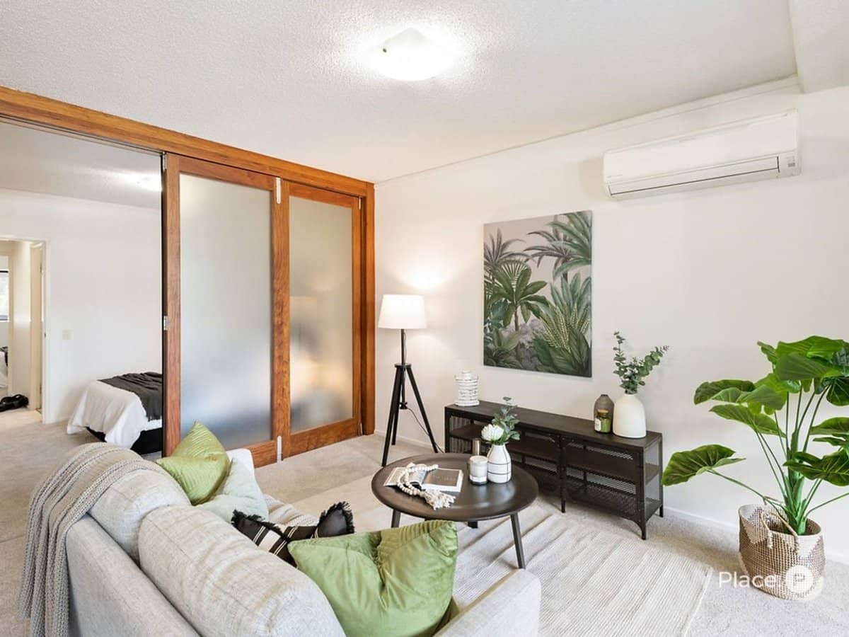 18 Addison Avenue, Bulimba - Thumbnail 7