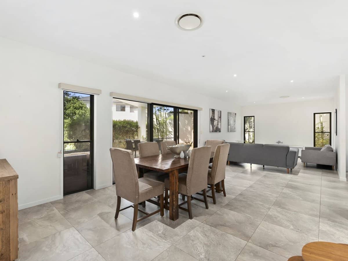 3034 Forest Hills Drive, SANCTUARY COVE - Thumbnail 7