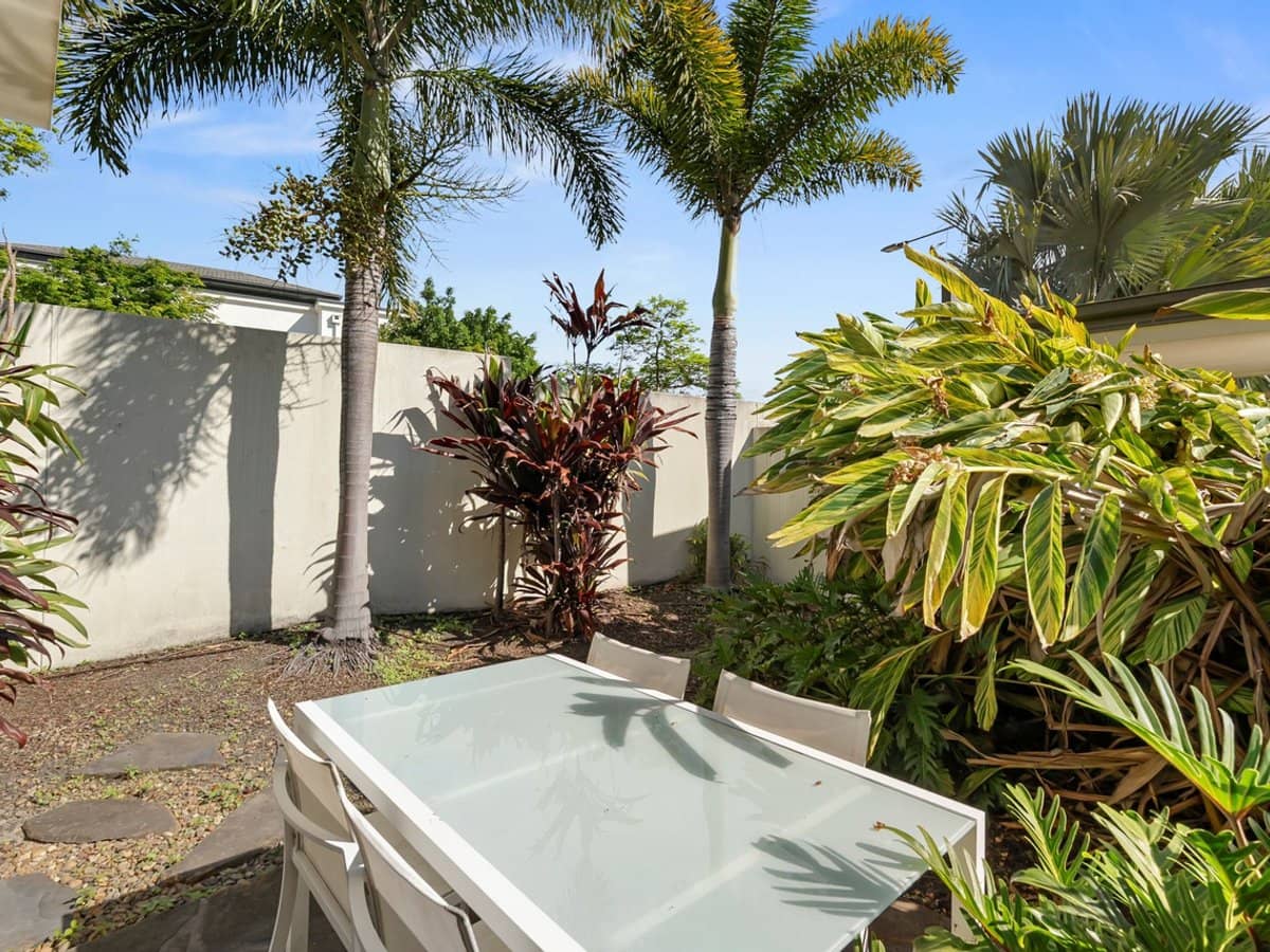 3034 Forest Hills Drive, SANCTUARY COVE - Thumbnail 16