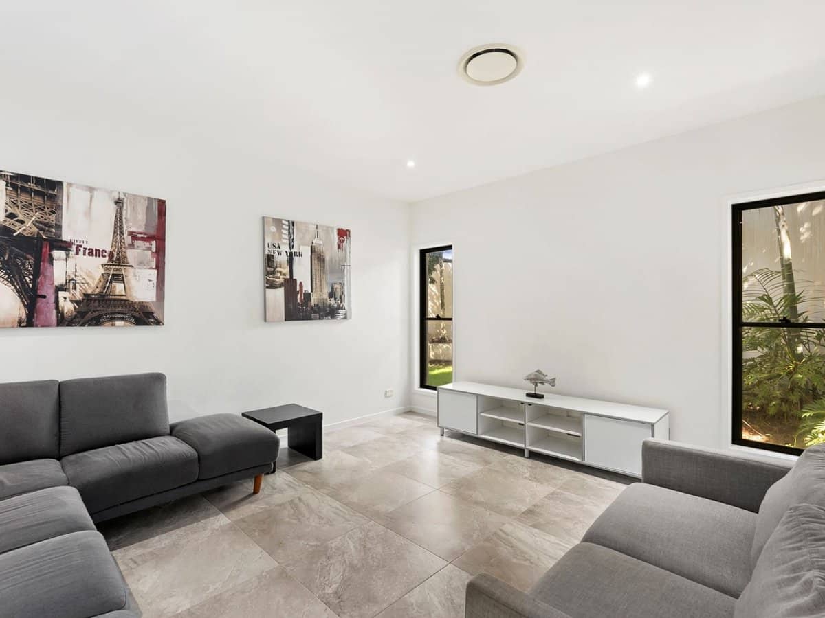 3034 Forest Hills Drive, SANCTUARY COVE - Thumbnail 6