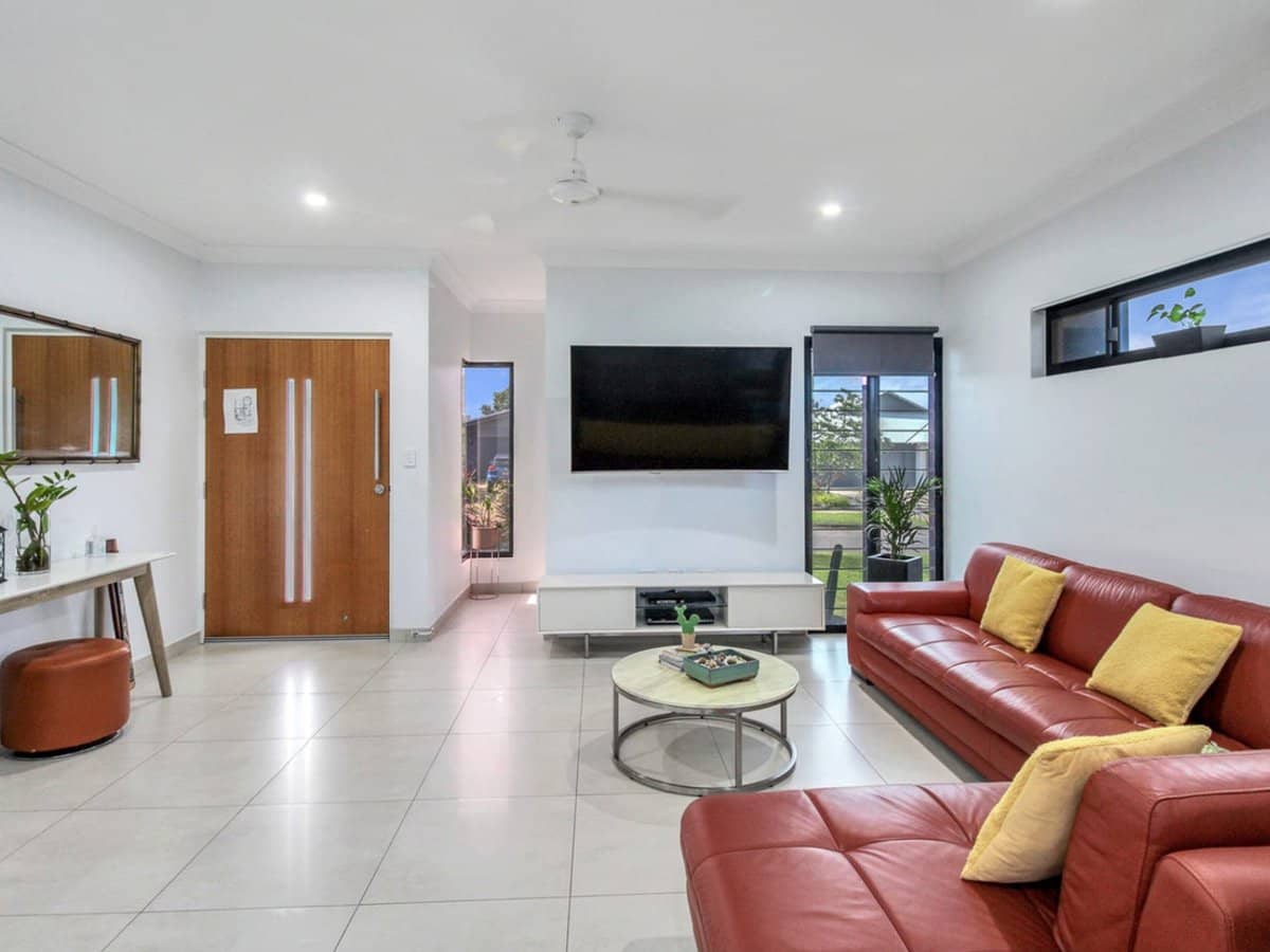 14 O'Neill Street, MUIRHEAD - Thumbnail 3