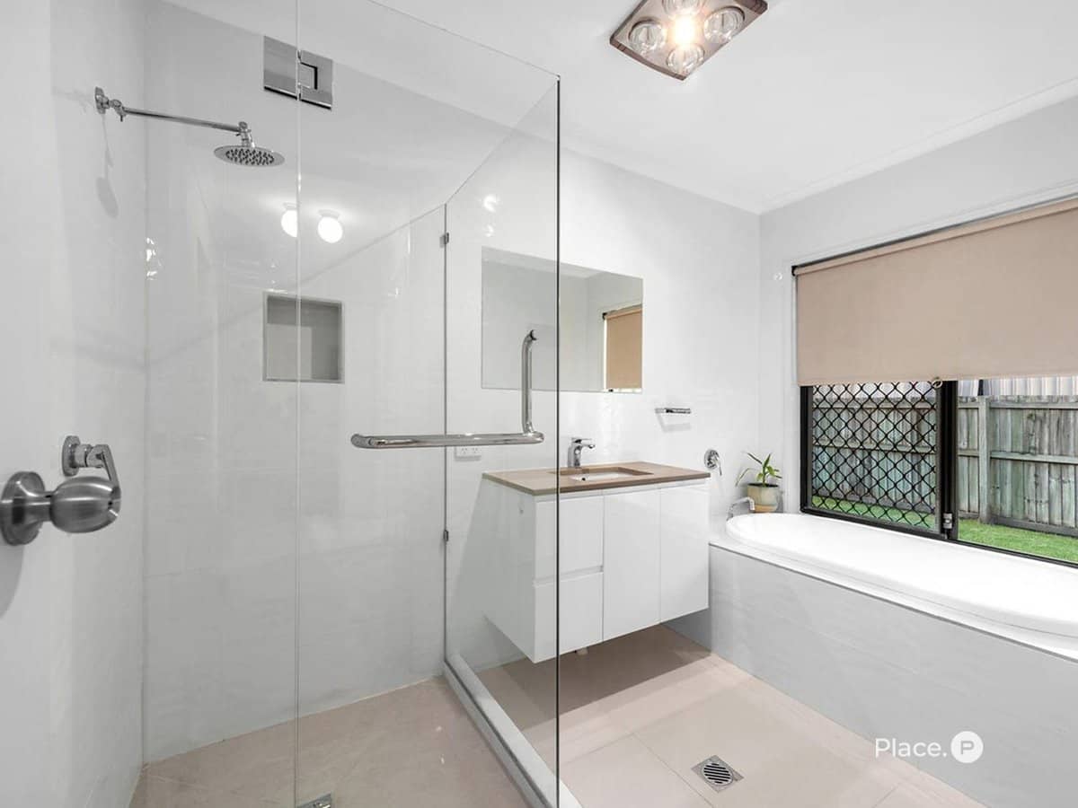 76 Coventry Circuit, Carindale - Thumbnail 12