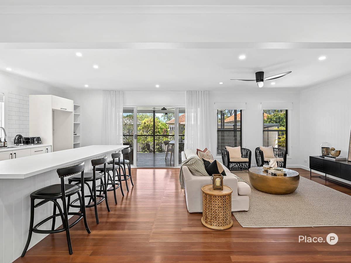 13 Arrowsmith Street, Camp Hill - Thumbnail 2