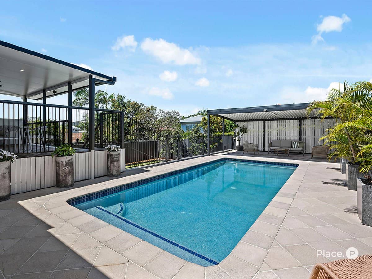 13 Arrowsmith Street, Camp Hill - Thumbnail 4