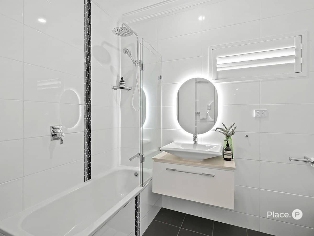 13 Arrowsmith Street, Camp Hill - Thumbnail 11