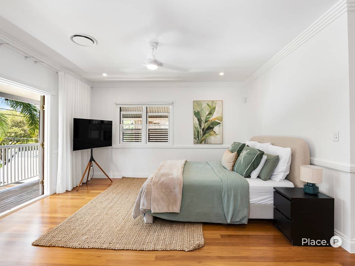 136 Barton Road, Hawthorne - Thumbnail 14