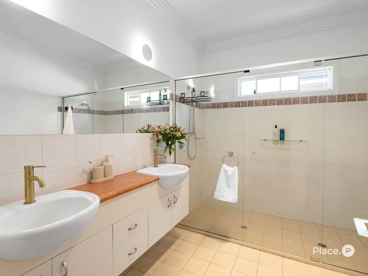 136 Barton Road, Hawthorne - Thumbnail 15