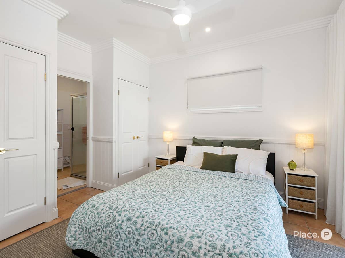 136 Barton Road, Hawthorne - Thumbnail 16