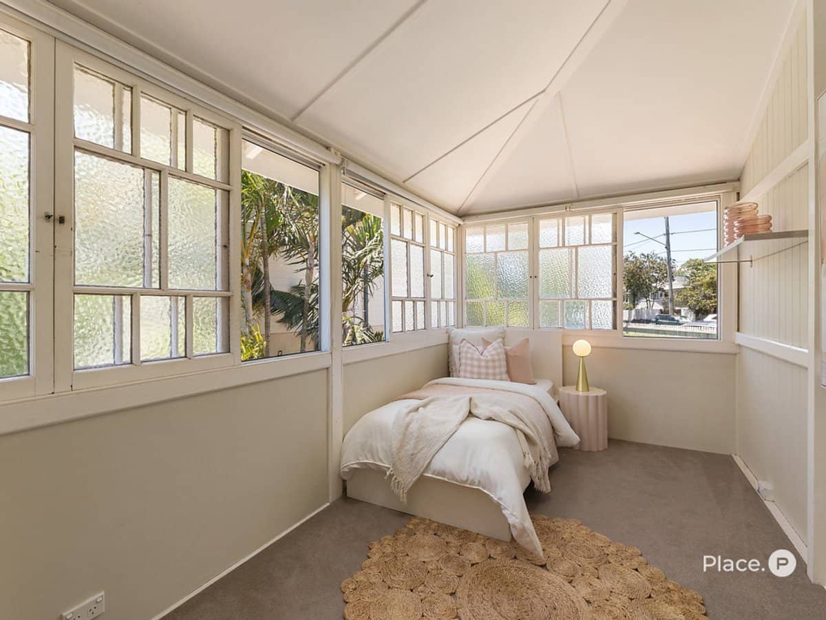 83 Bowman Parade, Bardon - Thumbnail 14