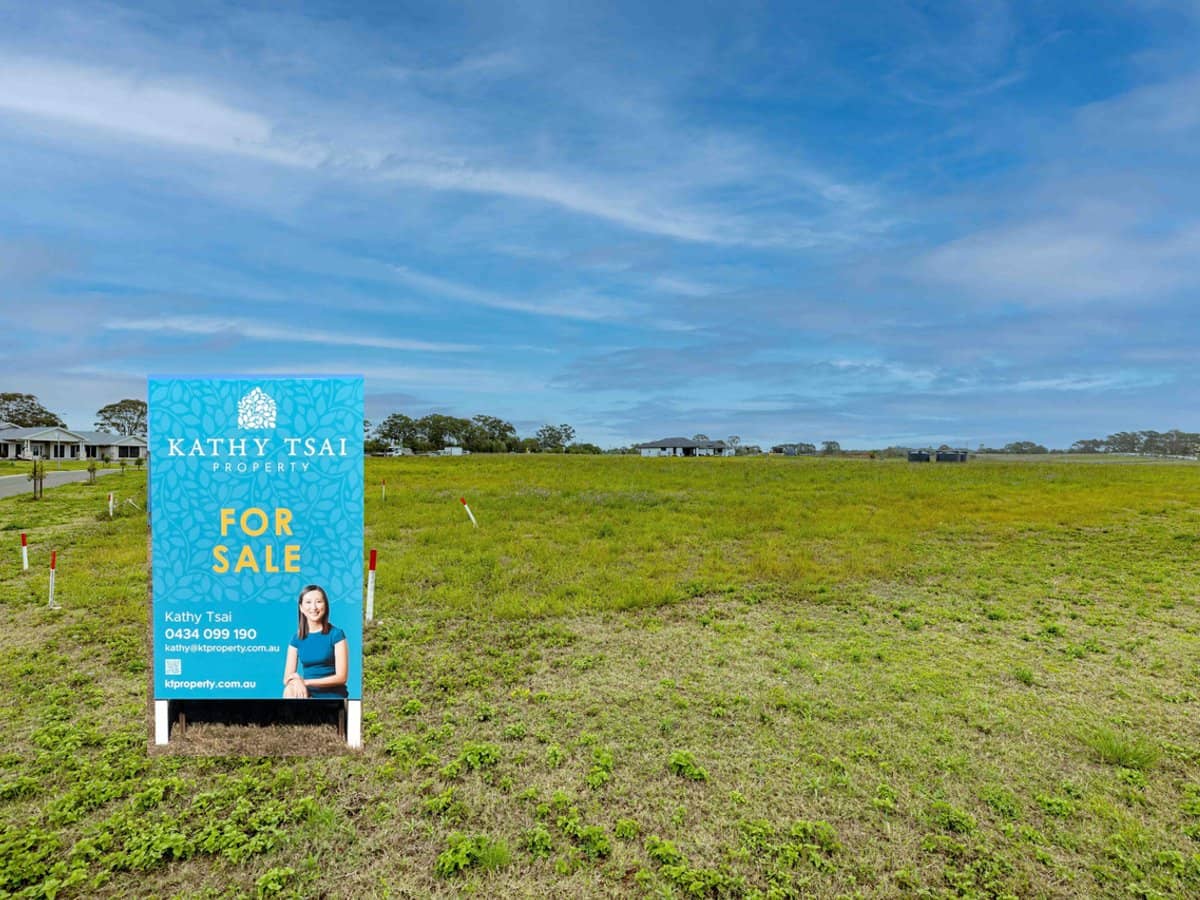 Stanton Street, THORNLANDS - Thumbnail 1