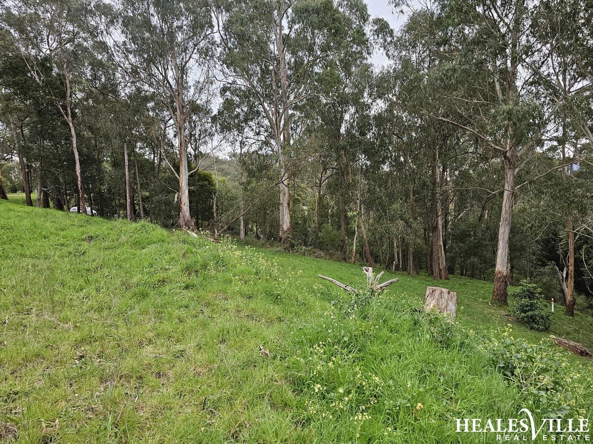 2 Pollard Parade, HEALESVILLE - Thumbnail 2