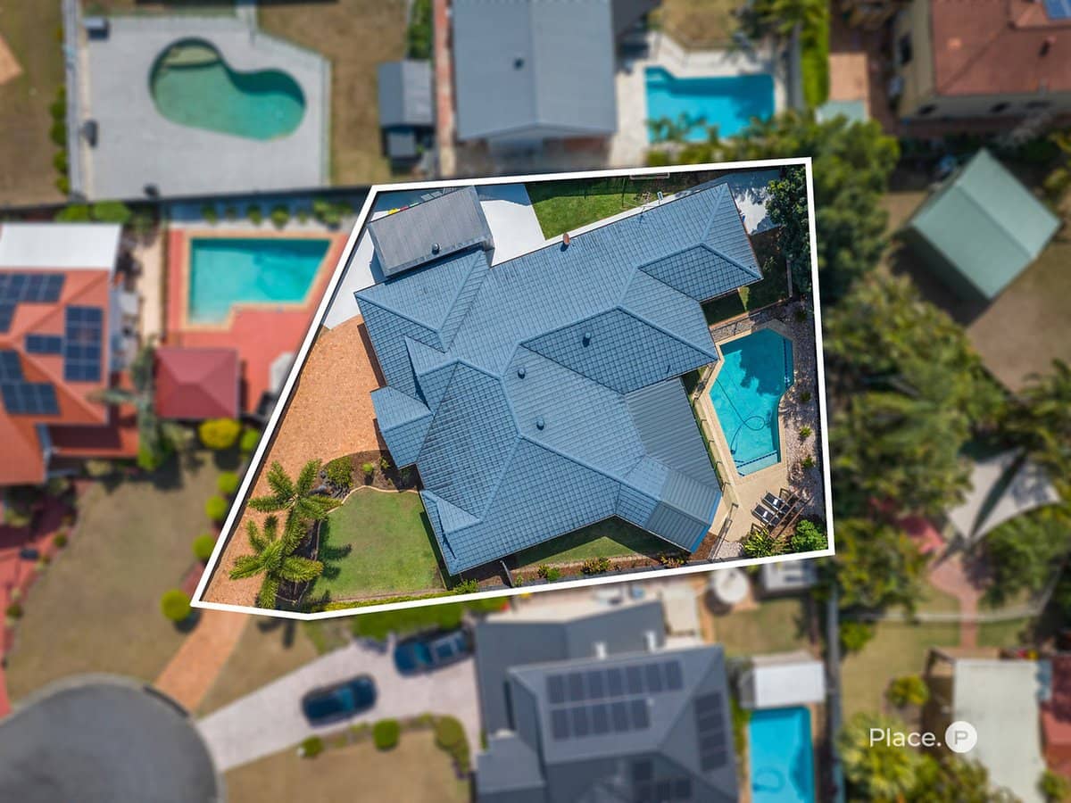 8 Hampshire Close, Carindale - Thumbnail 2