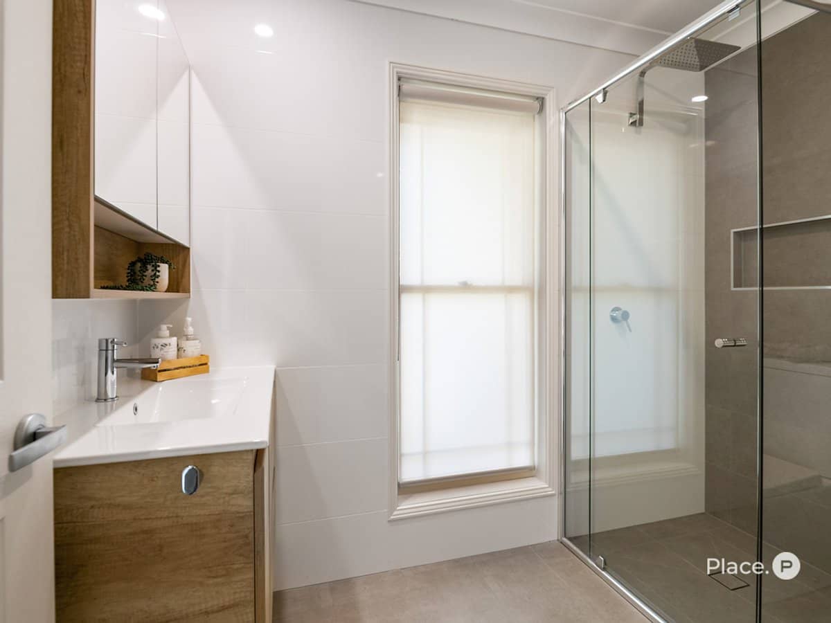 8 Hampshire Close, Carindale - Thumbnail 14