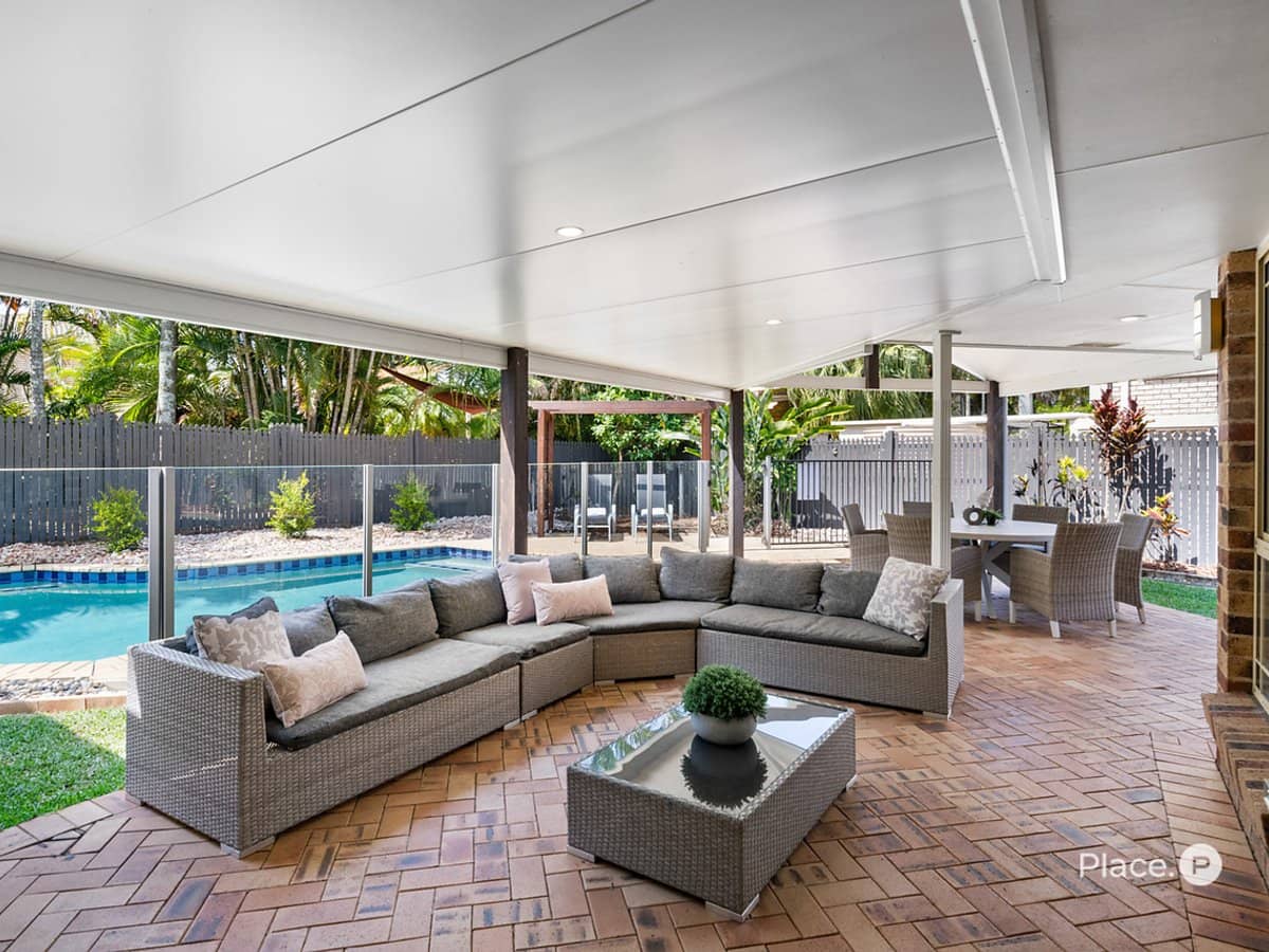 8 Hampshire Close, Carindale - Thumbnail 23